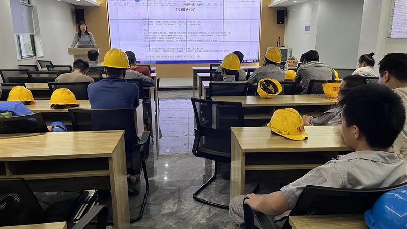 视频教程作为一种新型培训方式，具有以下优势：