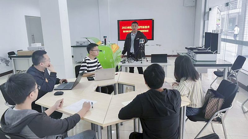 成人教育成人高考培训班排名